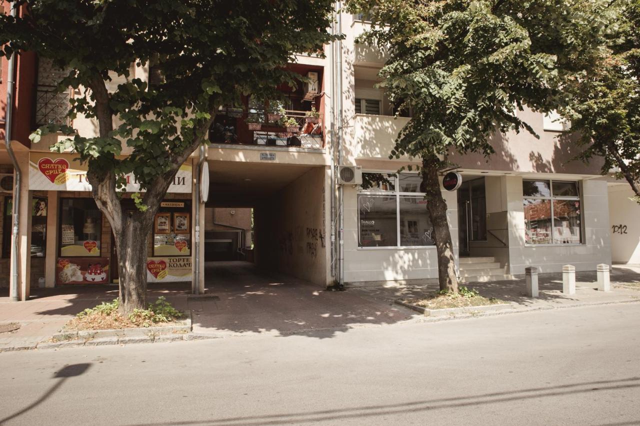 Studio5, Sa Parkingom, Centar Obrenovca Obrenovac  Kültér fotó